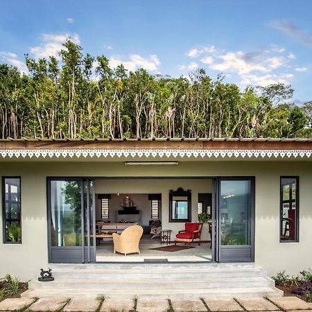 Green Cottage Chamarel Exterior photo