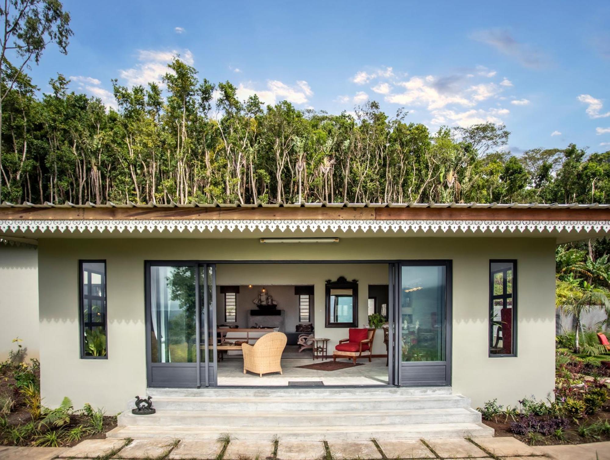 Green Cottage Chamarel Exterior photo